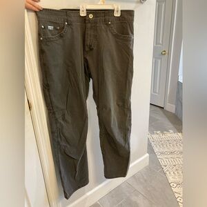 KUHL Revolvr Pants Mens 38 x 32 Gray Vintage Patina Dye Hiking outdoor